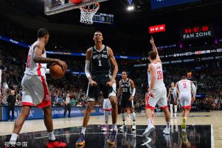 同样是球队 同样是球队